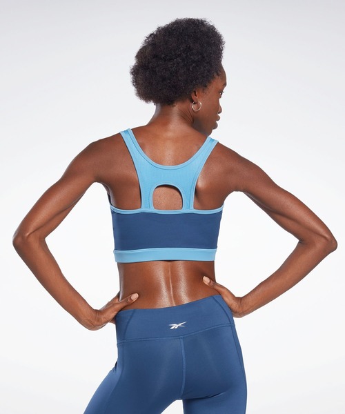 Reebok（リーボック）の「ワークアウト レディ メッシュ ブラレット / Workout Ready Mesh Bralette（スポーツブラ・レディース・ブルー/ブラック・SMALL/MEDIUM/LARGE/X-LARGE/X-SMALL）」の3枚目の写真
