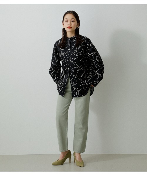 AZUL by moussy(アズールバイマウジー)の「LINE DRAWING PRINT SH/ラインドローイングプリントシャツ(Tシャツ/カットソー・レディース・ブラック系その他/ホワイト系その他/グリーン系その他2・MEDIUM/SMALL)」の15枚目の写真