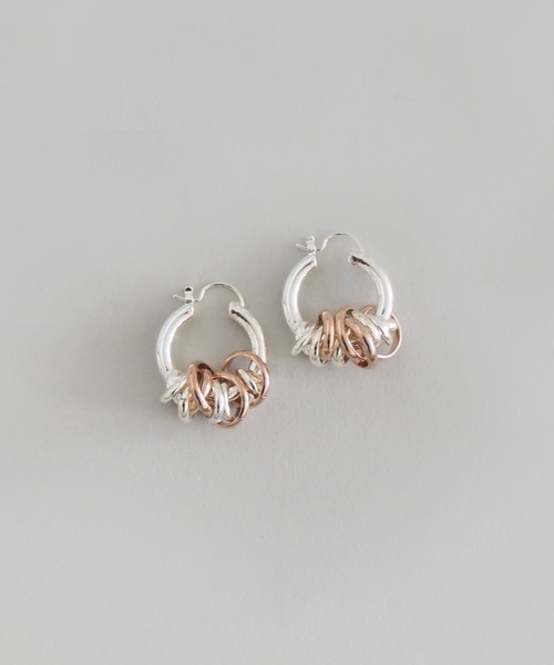 LAPUIS（ラピュイ）の「LAPUIS(ラピュイ)Coil Aroundピアス（ピアス（両耳用）・レディース・ゴールド/シルバー/その他/ゴールド系その他/ピンクゴールド・FREE）」の3枚目の写真