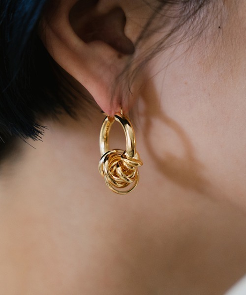 LAPUIS（ラピュイ）の「LAPUIS(ラピュイ)Coil Aroundピアス（ピアス（両耳用）・レディース・ゴールド/シルバー/その他/ゴールド系その他/ピンクゴールド・FREE）」の7枚目の写真