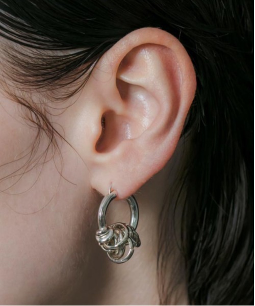 LAPUIS（ラピュイ）の「LAPUIS(ラピュイ)Coil Aroundピアス（ピアス（両耳用）・レディース・ゴールド/シルバー/その他/ゴールド系その他/ピンクゴールド・FREE）」の13枚目の写真