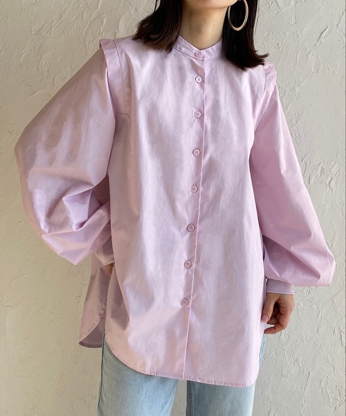 She's Closet（シーズクローゼット）の「スタンドカラーボリュームスリーブショルダータック長袖ブラウス（シャツ/ブラウス・レディース・ホワイト/ブラック/ピンク/ブルー/ライトベージュ/オレンジ/スモークピンク/オリーブ/グレイッシュベージュ・FREE）」の8枚目の写真