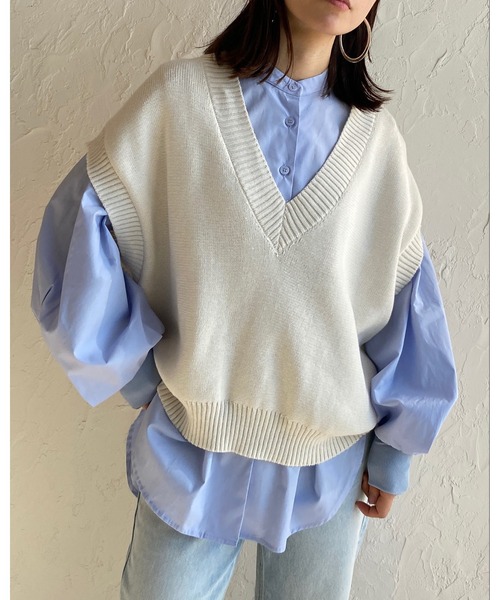 She's Closet（シーズクローゼット）の「スタンドカラーボリュームスリーブショルダータック長袖ブラウス（シャツ/ブラウス・レディース・ホワイト/ブラック/ピンク/ブルー/ライトベージュ/オレンジ/スモークピンク/オリーブ/グレイッシュベージュ・FREE）」の11枚目の写真