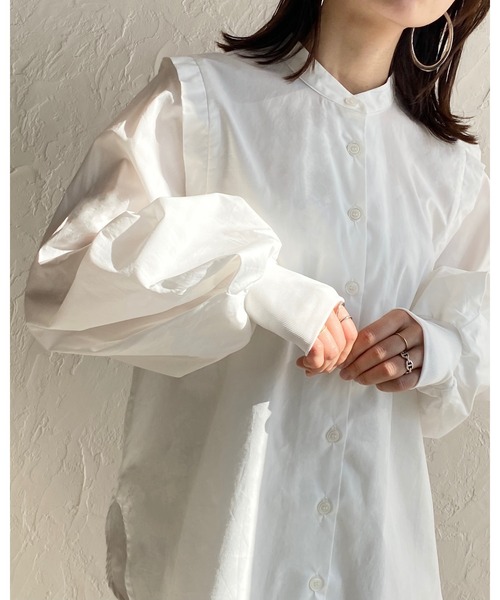 She's Closet（シーズクローゼット）の「スタンドカラーボリュームスリーブショルダータック長袖ブラウス（シャツ/ブラウス・レディース・ホワイト/ブラック/ピンク/ブルー/ライトベージュ/オレンジ/スモークピンク/オリーブ/グレイッシュベージュ・FREE）」の13枚目の写真