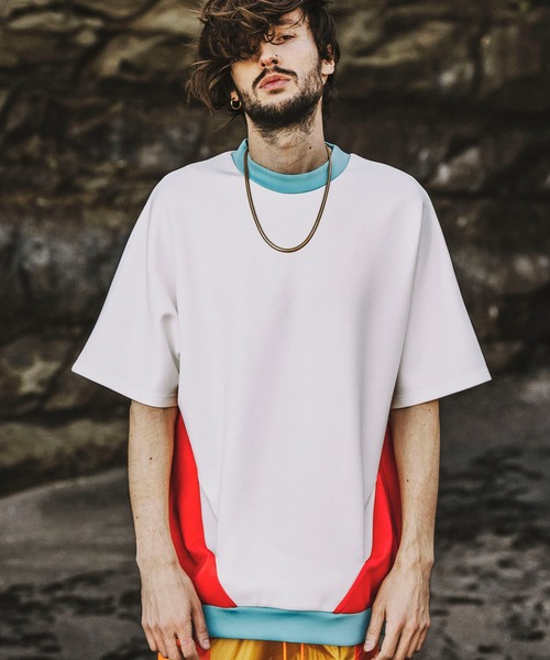 NO ID.(ノーアイディ)の「【NO ID.】Bonding Switch Dolman Sleeve Pullover / ボンディング 切替 ドルマン スリーブ プルオーバー(Tシャツ/カットソー・メンズ・イエロー/ホワイト/ブラック/カーキ・ONE SIZE)」の2枚目の写真