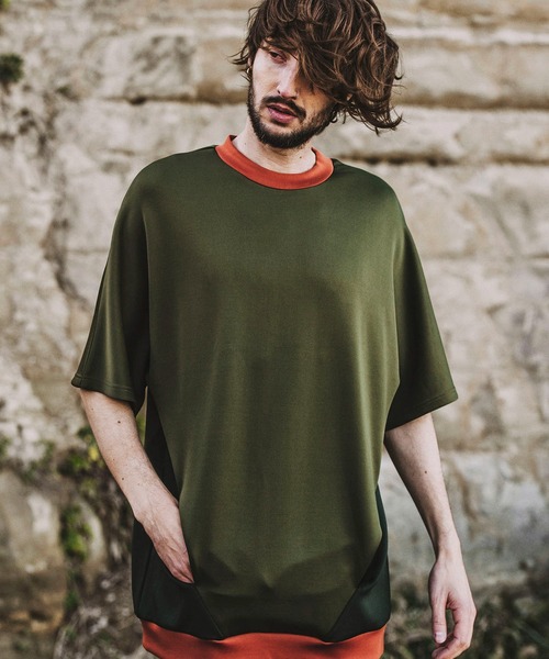 NO ID.(ノーアイディ)の「【NO ID.】Bonding Switch Dolman Sleeve Pullover / ボンディング 切替 ドルマン スリーブ プルオーバー(Tシャツ/カットソー・メンズ・イエロー/ホワイト/ブラック/カーキ・ONE SIZE)」の4枚目の写真