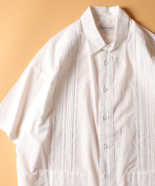 FREAK'S STORE（フリークスストア）の「WEB限定 リラックスフィット ピンタックキューバシャツ（シャツ/ブラウス・メンズ・ホワイト/サックスブルー/ブラック/グリーン/ベージュ・LARGE/MEDIUM/SMALL）」の6枚目の写真