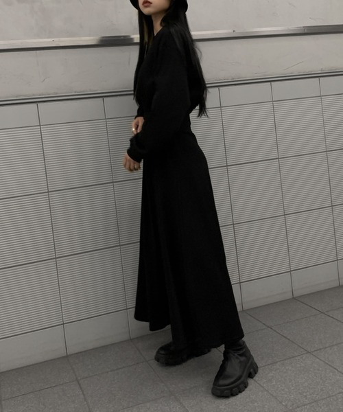 LVEU.(ラブユ.)の「Sweat skirt setup / スウェットスカートセットアップ(セットアップ・レディース・ブラック・FREE)」の17枚目の写真