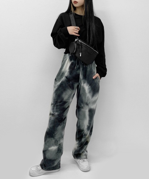 LVEU.(ラブユ.)の「Sweat skirt setup / スウェットスカートセットアップ(セットアップ・レディース・ブラック・FREE)」の3枚目の写真
