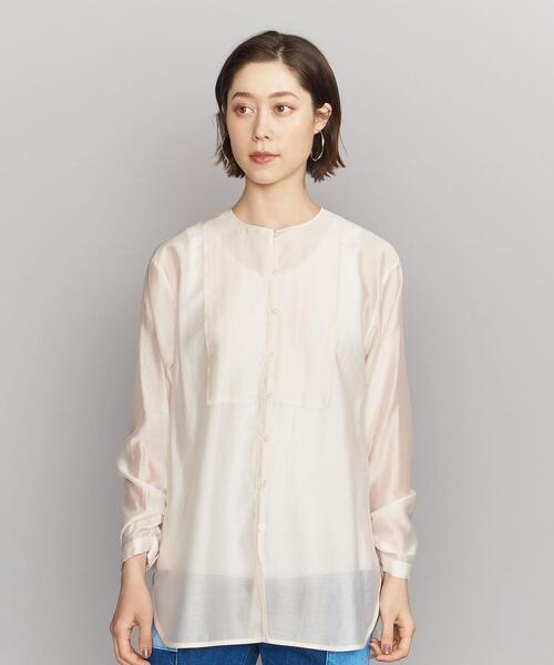 BEAUTY&YOUTH UNITED ARROWS(ビューティーアンドユースユナイテッドアローズ)の「BY セルロースブレンド ヨークギャザー シャツ -ウォッシャブル-(シャツ/ブラウス・レディース・オフホワイト/ベージュ/ライム・FREE)」の4枚目の写真