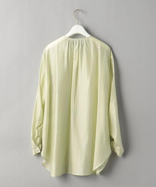 BEAUTY&YOUTH UNITED ARROWS(ビューティーアンドユースユナイテッドアローズ)の「BY セルロースブレンド ヨークギャザー シャツ -ウォッシャブル-(シャツ/ブラウス・レディース・オフホワイト/ベージュ/ライム・FREE)」の18枚目の写真