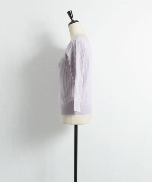 tocco closet（トッコ　クローゼット）の「パールビジュー装飾ワイドリブニットプルオーバー（Tシャツ/カットソー・レディース・ネイビー/ラベンダー・M）」の18枚目の写真
