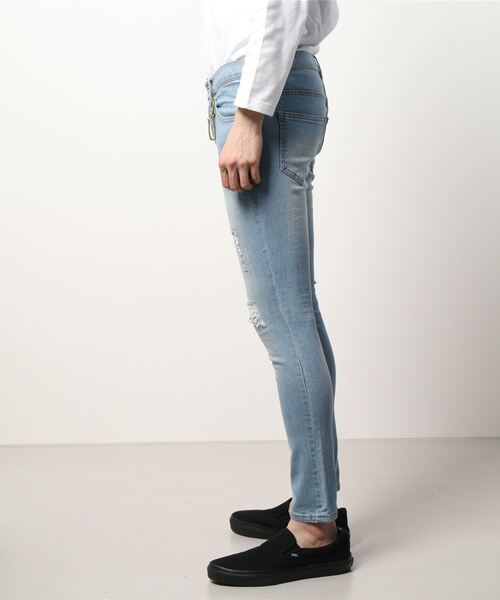 qwerty（クワーティ）の「QWERTY/クワーティ/denim/デニム/Damage denim（デニムパンツ・メンズ・ライトインディゴブルー・SMALL）」の2枚目の写真