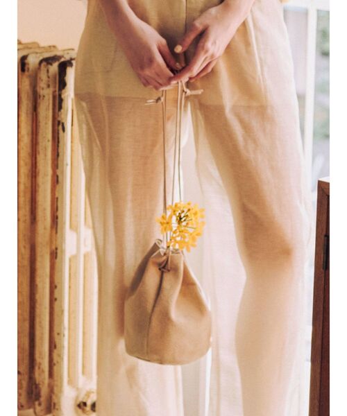 Ungrid（アングリッド）の「リアルスウェード巾着BAG（ハンドバッグ・レディース・ピンク/オレンジ/グリーン/ブルー/ベージュ・FREE）」の10枚目の写真