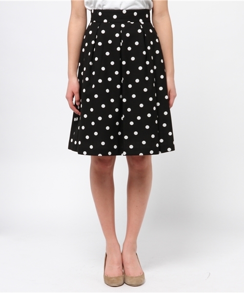 La TOTALITE（ラトータリテ）の「ニジュウオリドットスカート。（スカート・レディース・ブラック/ホワイト・36/38）」の3枚目の写真