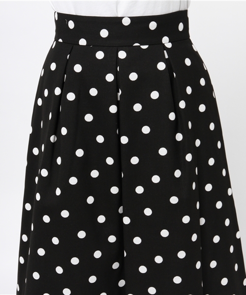 La TOTALITE（ラトータリテ）の「ニジュウオリドットスカート。（スカート・レディース・ブラック/ホワイト・36/38）」の6枚目の写真