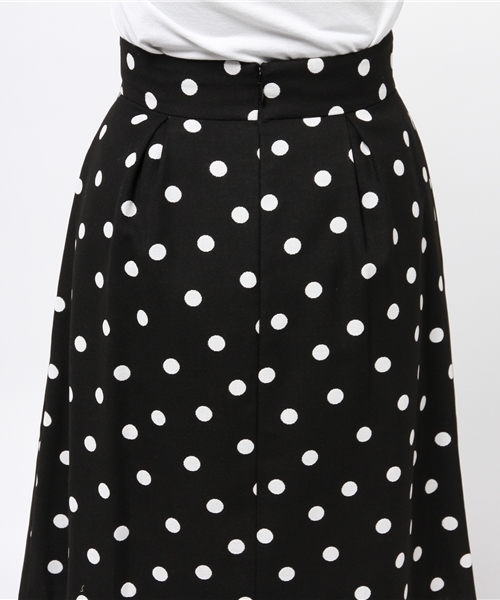 La TOTALITE（ラトータリテ）の「ニジュウオリドットスカート。（スカート・レディース・ブラック/ホワイト・36/38）」の7枚目の写真