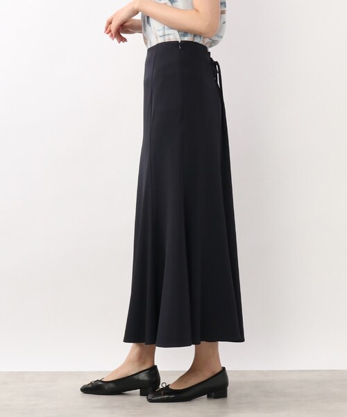 DRESKIP（ドレスキップ）の「◆後ろレ－スアップマーメイドスカート（スカート・レディース・ナチュラル/ネイビー/サックスブルー・04/02/03）」の5枚目の写真