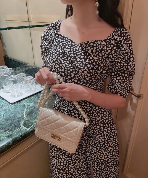 ANDGEEBEE（アンジービー）の「レオパードカシュクールトップス（その他トップス・レディース・ブラック/アイボリー・MEDIUM）」の11枚目の写真