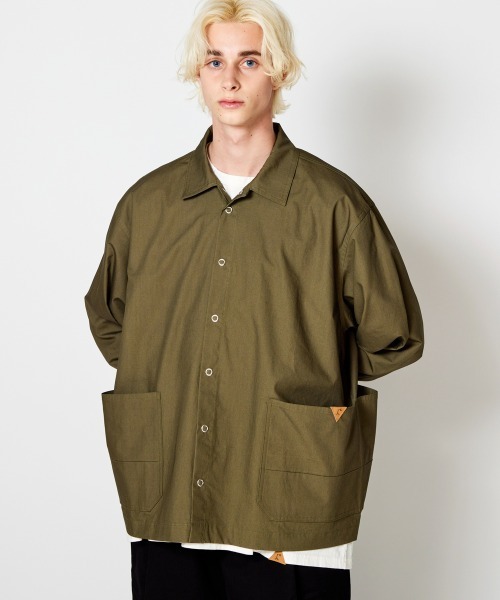 rehacer(レアセル)の「rehacer : 東炊き Big Pocket Work Jacket / 東炊きビッグポケットワークジャケット(カバーオール・メンズ・カーキ/スミクロ・SMALL/MEDIUM/LARGE)」の14枚目の写真