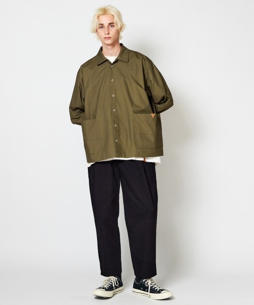 rehacer(レアセル)の「rehacer : 東炊き Big Pocket Work Jacket / 東炊きビッグポケットワークジャケット(カバーオール・メンズ・カーキ/スミクロ・SMALL/MEDIUM/LARGE)」の16枚目の写真