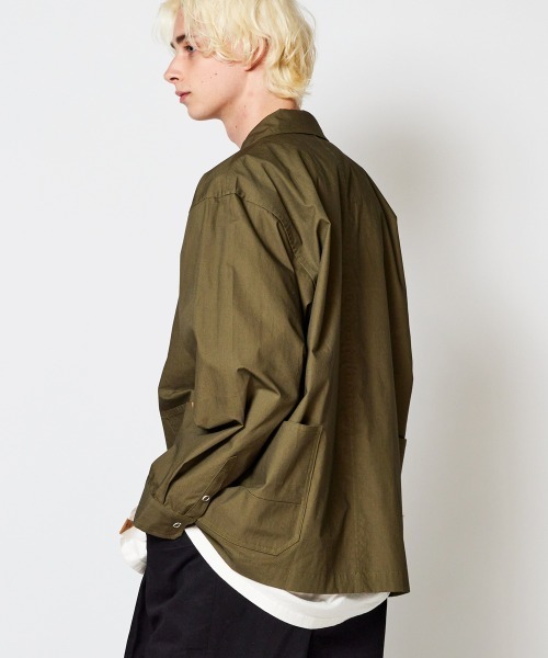 rehacer(レアセル)の「rehacer : 東炊き Big Pocket Work Jacket / 東炊きビッグポケットワークジャケット(カバーオール・メンズ・カーキ/スミクロ・SMALL/MEDIUM/LARGE)」の21枚目の写真
