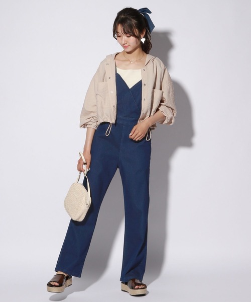 repipi armario(レピピ アルマリオ)の「カタリボンサロペット(サロペット/オーバーオール・キッズ・インディゴブルー/アイボリー/モカ・SMALL/MEDIUM/LARGE)」の12枚目の写真