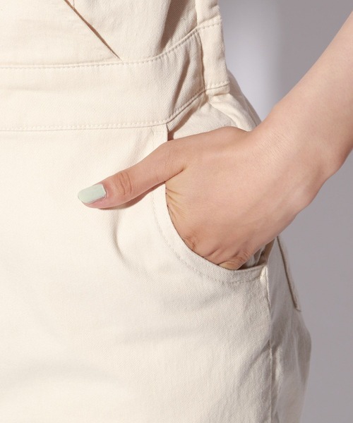 repipi armario(レピピ アルマリオ)の「カタリボンサロペット(サロペット/オーバーオール・キッズ・インディゴブルー/アイボリー/モカ・SMALL/MEDIUM/LARGE)」の7枚目の写真