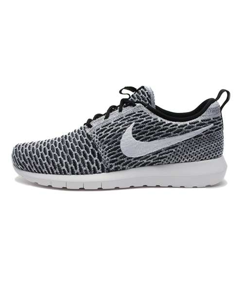 NIKE SPORTSWEAR（ナイキスポーツウェアー）の「メンズ ナイキ ローシ フライニット NIKE ROSHE NM FLYKNIT 677243（スニーカー・メンズ・ブラック/レッド/ブルー・26.5cm/27.5cm/28cm/27cm/28.5cm）」の7枚目の写真