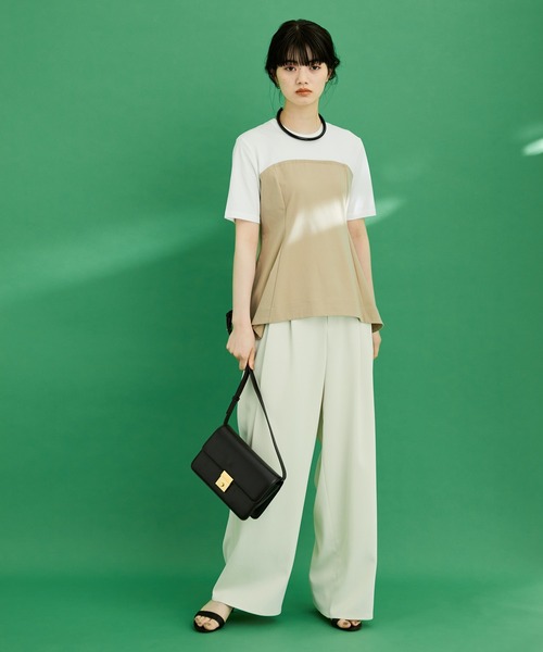 ADAM ET ROPE'（アダムエロペ）の「ワンポイントフラップショルダーバッグ（ショルダーバッグ・レディース・ブラック/ベージュ・FREE）」の12枚目の写真