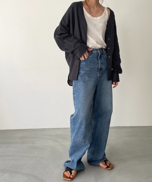 CANAL JEAN（キャナルジーン）の「El mar(エルマール) コットンリネンVネックシャツ（シャツ/ブラウス・レディース・ホワイト/チャコールグレー/ベージュ・ONE SIZE）」の12枚目の写真