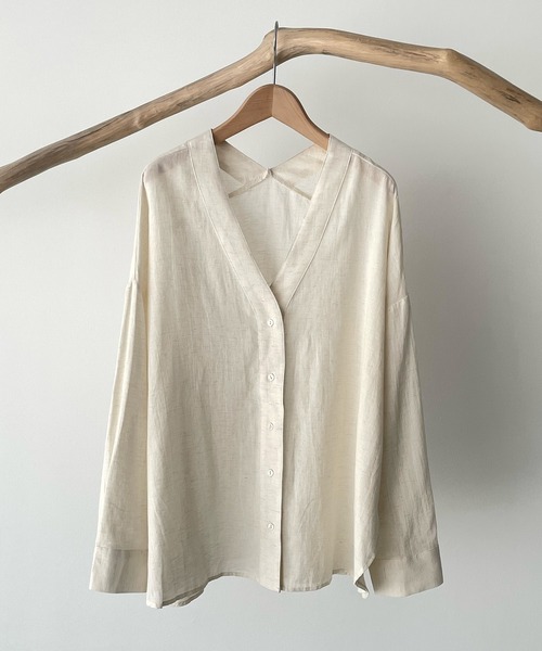 CANAL JEAN（キャナルジーン）の「El mar(エルマール) コットンリネンVネックシャツ（シャツ/ブラウス・レディース・ホワイト/チャコールグレー/ベージュ・ONE SIZE）」の10枚目の写真