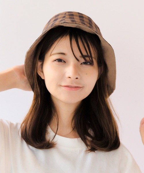 14+(イチヨンプラス)の「チェックリバーシブルバケハ(ハット・レディース・ブラック/モカ/ナチュラル・FREE)」の4枚目の写真