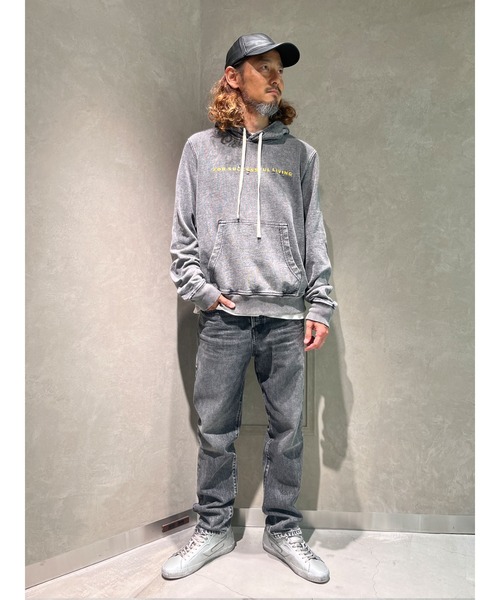 DIESEL(ディーゼル)の「メンズ 22FW デニムパンツ レギュラー ストレート(デニムパンツ・メンズ・ブラック・32inch/30inch/28inch/36inch/26inch/34inch)」の10枚目の写真