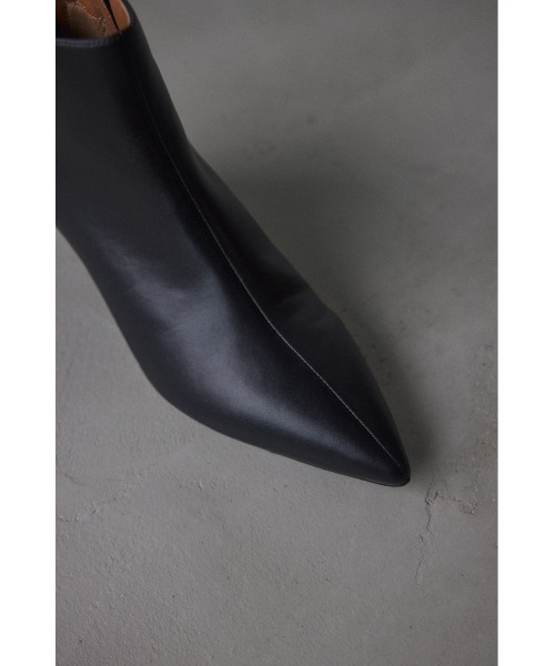 BLACK BY MOUSSY（ブラックバイマウジー）の「short ankle boots（ショートアンクルブーツ）（ブーツ・レディース・ブラック・37/36/38）」の11枚目の写真