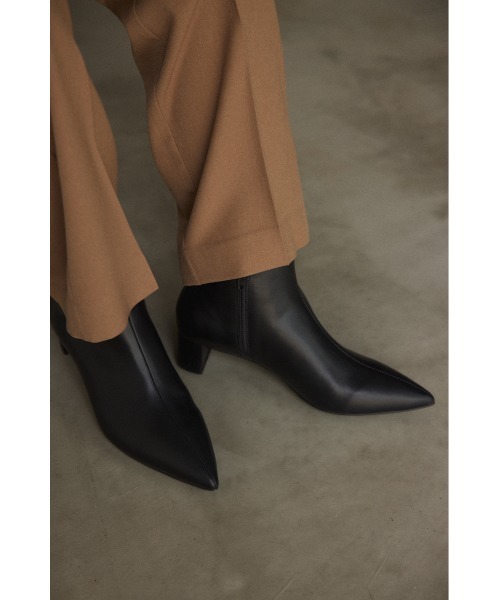 BLACK BY MOUSSY（ブラックバイマウジー）の「short ankle boots（ショートアンクルブーツ）（ブーツ・レディース・ブラック・37/36/38）」の6枚目の写真