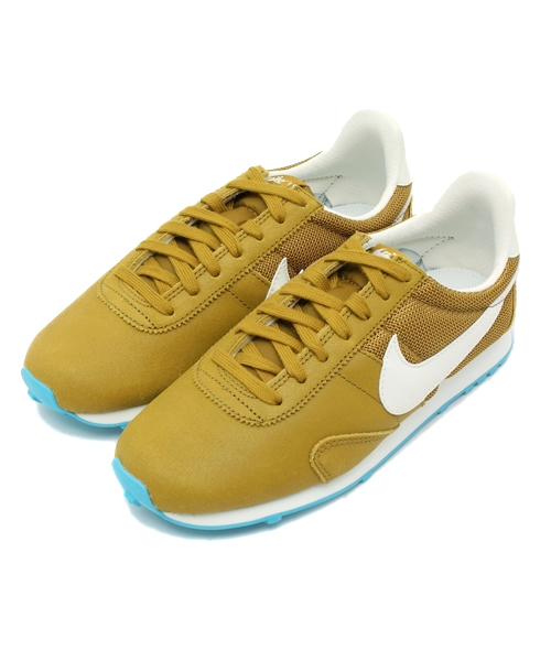 NIKE(ナイキ)の「【NIKE】スニーカー(スニーカー・レディース・ホワイト/ブルー/イエロー・24.5cm/23.5cm)」の3枚目の写真