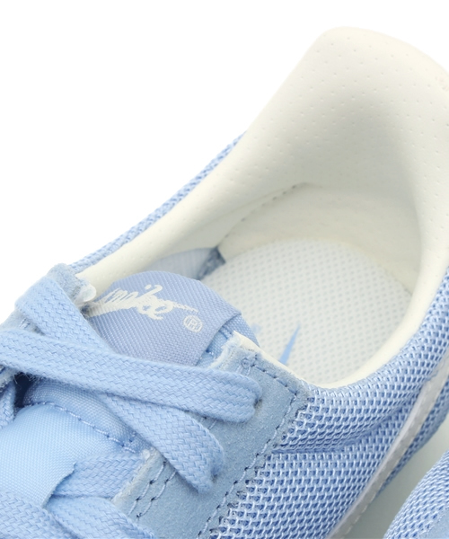 NIKE(ナイキ)の「【NIKE】スニーカー(スニーカー・レディース・ホワイト/ブルー/イエロー・24.5cm/23.5cm)」の9枚目の写真