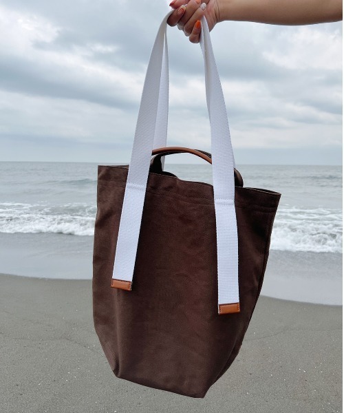 Vicente（ヴィセンテ）の「【Seagreen×Vicente】Cotton tote bag（トートバッグ・レディース・ブラウン/ネイビー/パープル・FREE）」の9枚目の写真