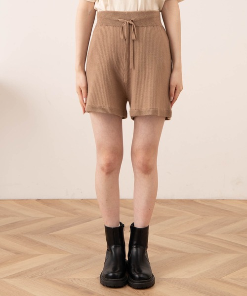 WEGO（ウィゴー）の「WEGO/リブニットショートパンツ（その他パンツ・レディース・ベージュ/アイボリー・FREE）」の11枚目の写真