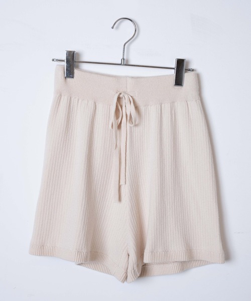 WEGO（ウィゴー）の「WEGO/リブニットショートパンツ（その他パンツ・レディース・ベージュ/アイボリー・FREE）」の15枚目の写真