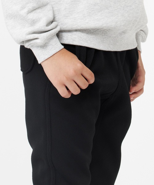 Gramicci（グラミチ）の「BONDING KNIT FLEECE KIDS RIB PANT｜ボンディングニットフリースキッズリブパンツ Gramicci グラミチ（その他パンツ・キッズ・ヘザーグレー/チャコールグレー/ブラック/オートミール/グリーン系その他/チャコール・150cm/140cm）」の7枚目の写真