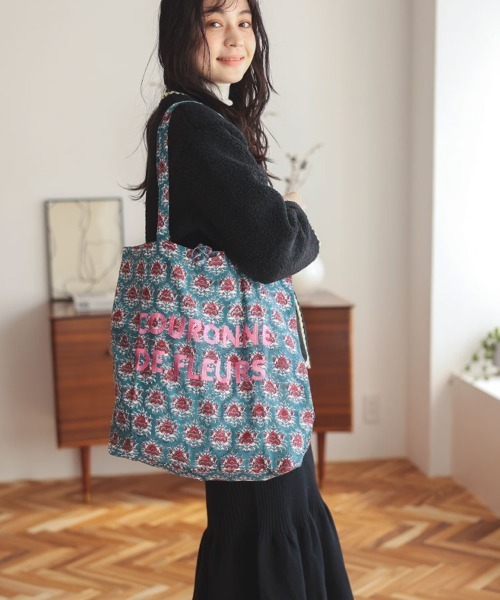 DONOBAN(ドノバン)の「ブロックプリント刺繍トート(トートバッグ・レディース・ピンク系その他/ブルー系その他/グリーン系その他・F)」の4枚目の写真