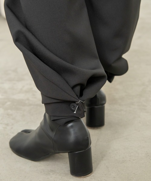 VACANCY（ヴァカンシー）の「ペインター2wayステッチストレートパンツ（その他パンツ・レディース・ホワイト/ブラック・FREE）」の7枚目の写真