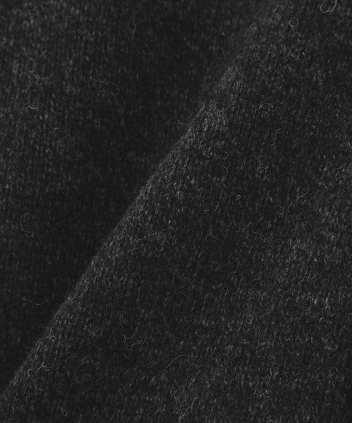 MARGARET HOWELL(マーガレットハウエル)の「SHETLAND CASHMERE(カーディガン/ボレロ・メンズ・カーキ/グレー系その他3・MEDIUM/LARGE)」の5枚目の写真