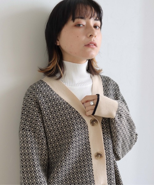 HER CLOSET（ハークローゼット）の「【HERCLOSET】ケープハイネックニット（付け襟・レディース・ホワイト/ブラック/グレイッシュベージュ・M）」の6枚目の写真