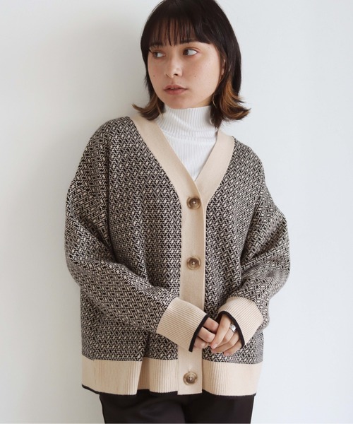 HER CLOSET（ハークローゼット）の「【HERCLOSET】ケープハイネックニット（付け襟・レディース・ホワイト/ブラック/グレイッシュベージュ・M）」の7枚目の写真