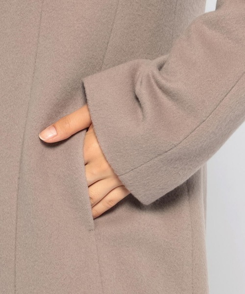 MISCH MASCH(ミッシュマッシュ)の「ノーカラーチェスターコート(ステンカラーコート・レディース・ブラック/モカ/ブルー系その他・MEDIUM)」の19枚目の写真