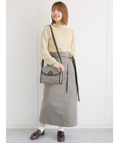 ehka sopo(エヘカソポ)の「【so4u×ehkasopo】タートルネックニット(ニット/セーター・レディース・ブラウン/ベージュ・フリ-)」の8枚目の写真