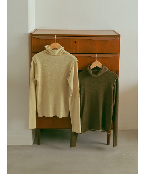 ehka sopo(エヘカソポ)の「【so4u×ehkasopo】タートルネックニット(ニット/セーター・レディース・ブラウン/ベージュ・フリ-)」の7枚目の写真